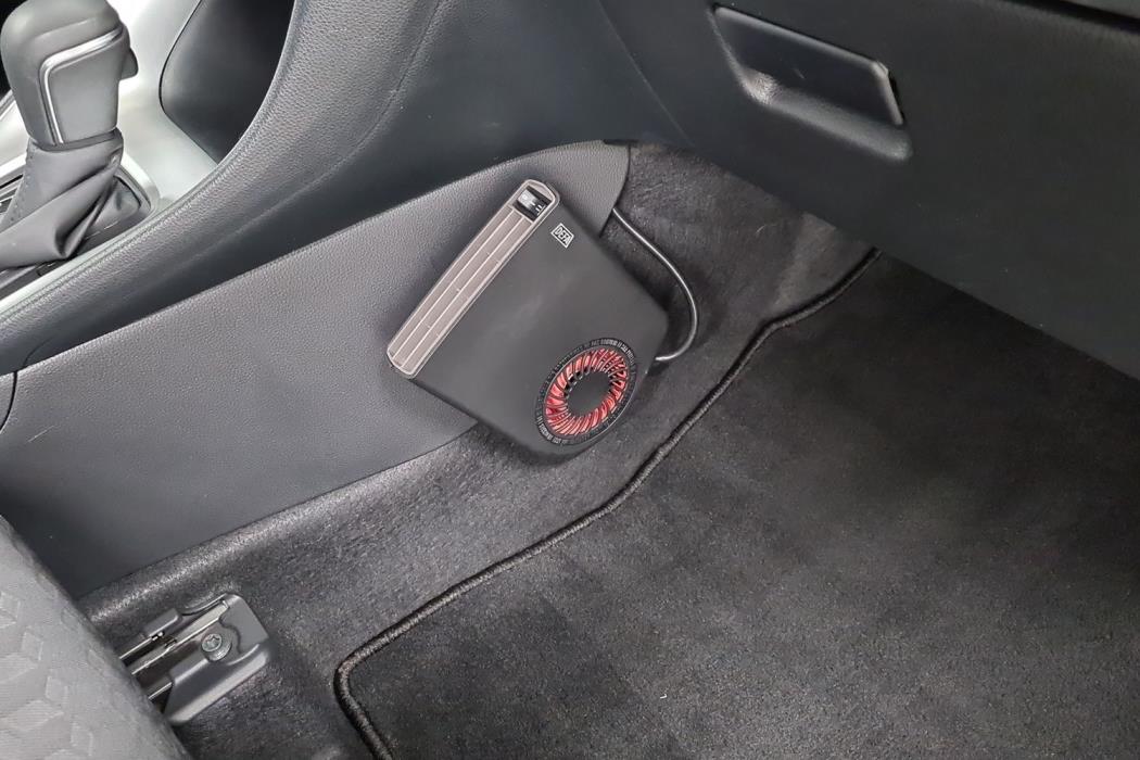 TOYOTA YARIS 2024