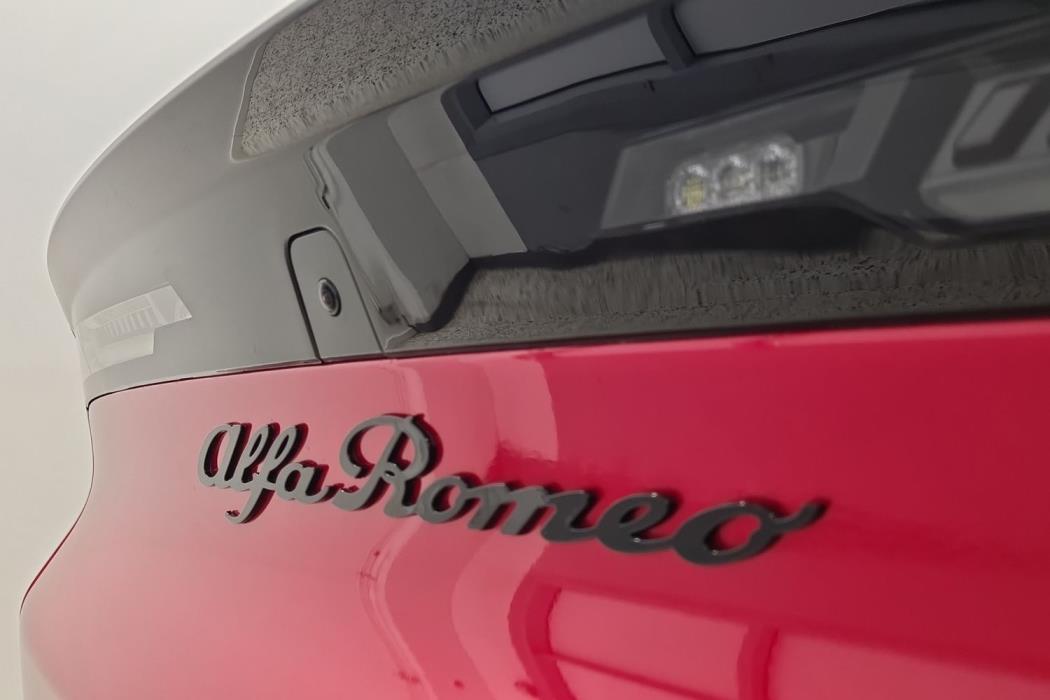 Alfa Romeo Junior 2026
