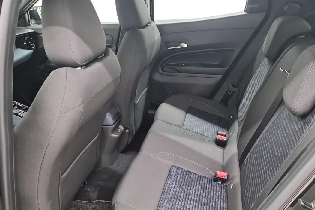 Alfa Romeo Junior 2025