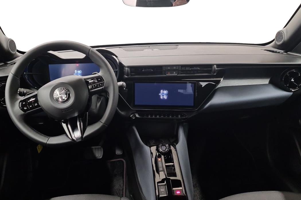 Alfa Romeo Junior 2025