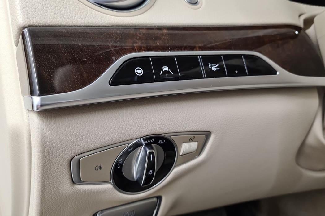 MERCEDES-BENZ S 2017