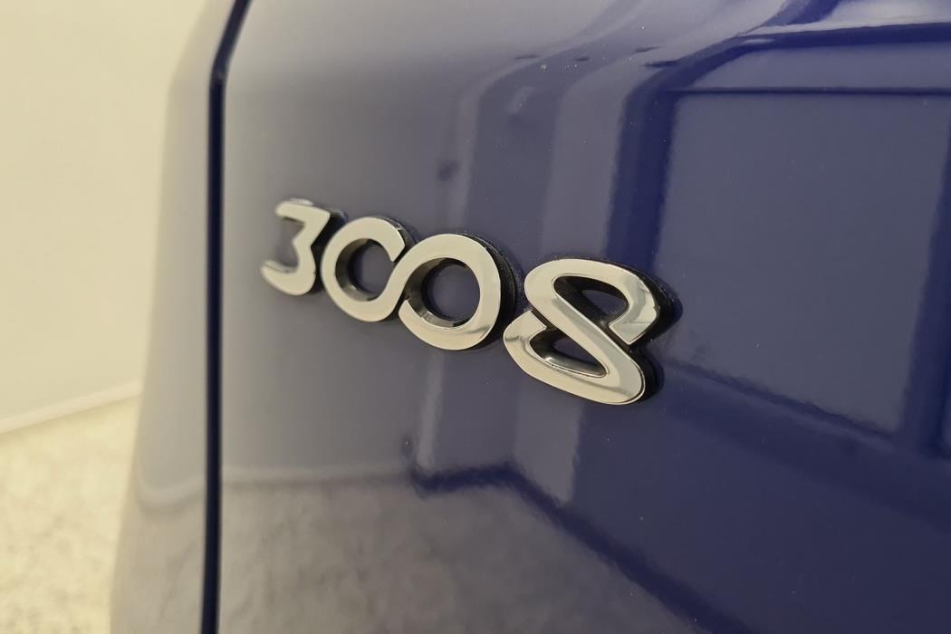 PEUGEOT 3008 2020