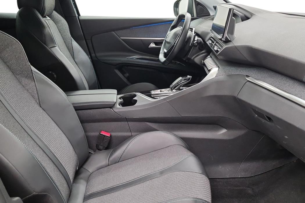 Peugeot 3008 2022