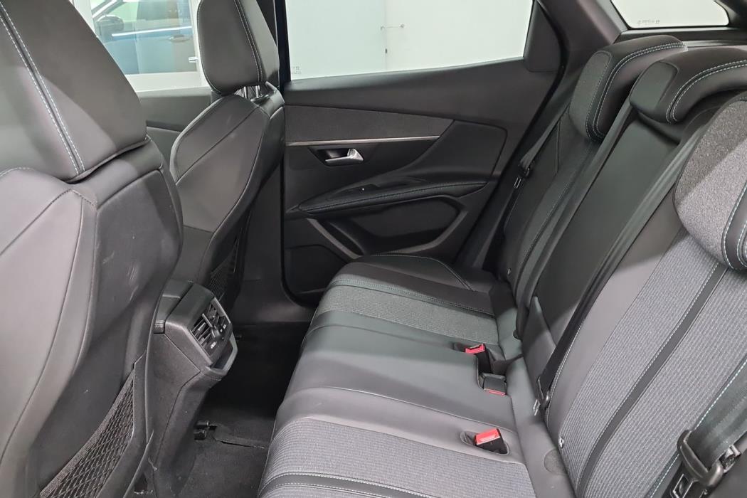 Peugeot 3008 2022