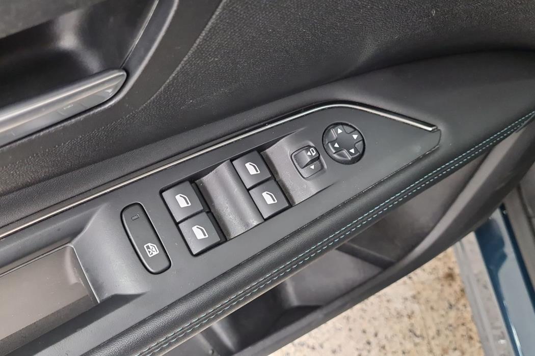 Peugeot 3008 2022