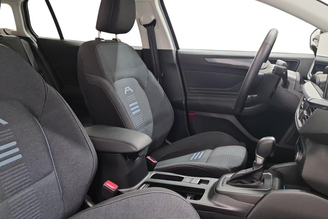 FORD FOCUS 2023