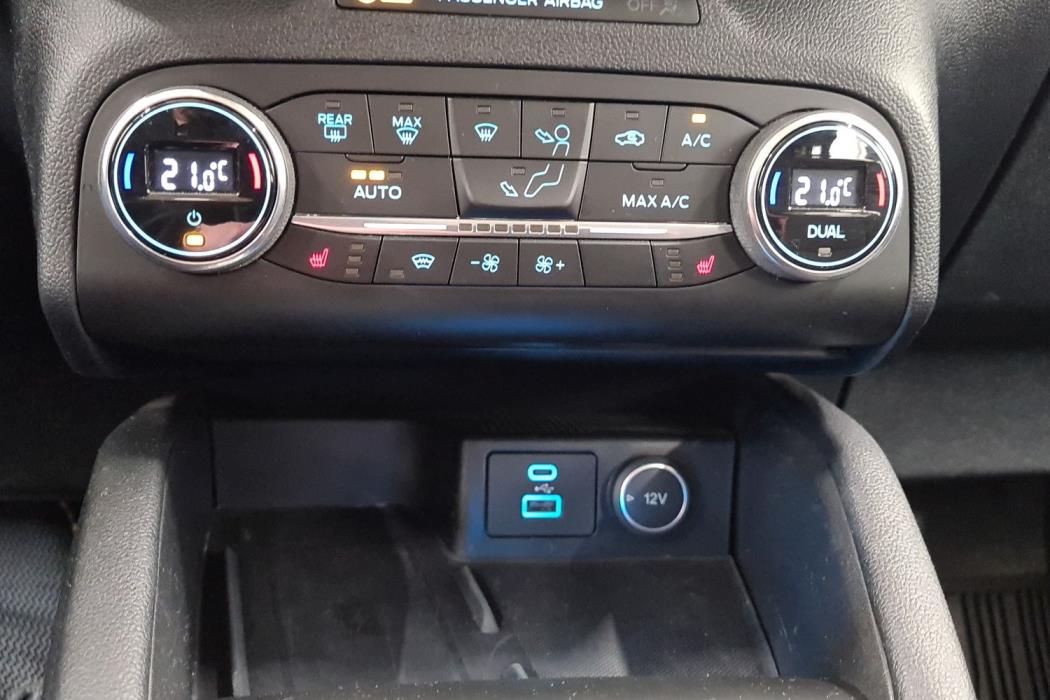 FORD Kuga 2021