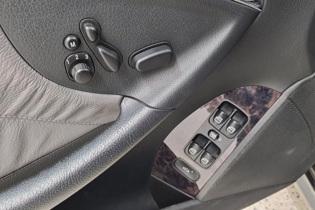 MERCEDES-BENZ CLK 2006