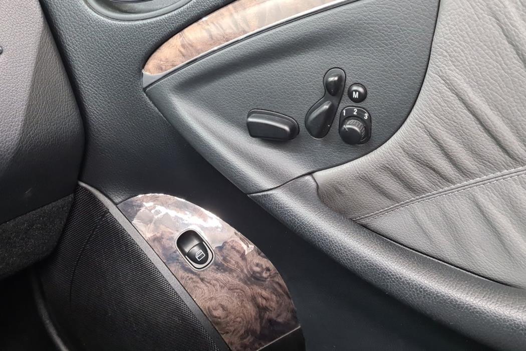 MERCEDES-BENZ CLK 2006