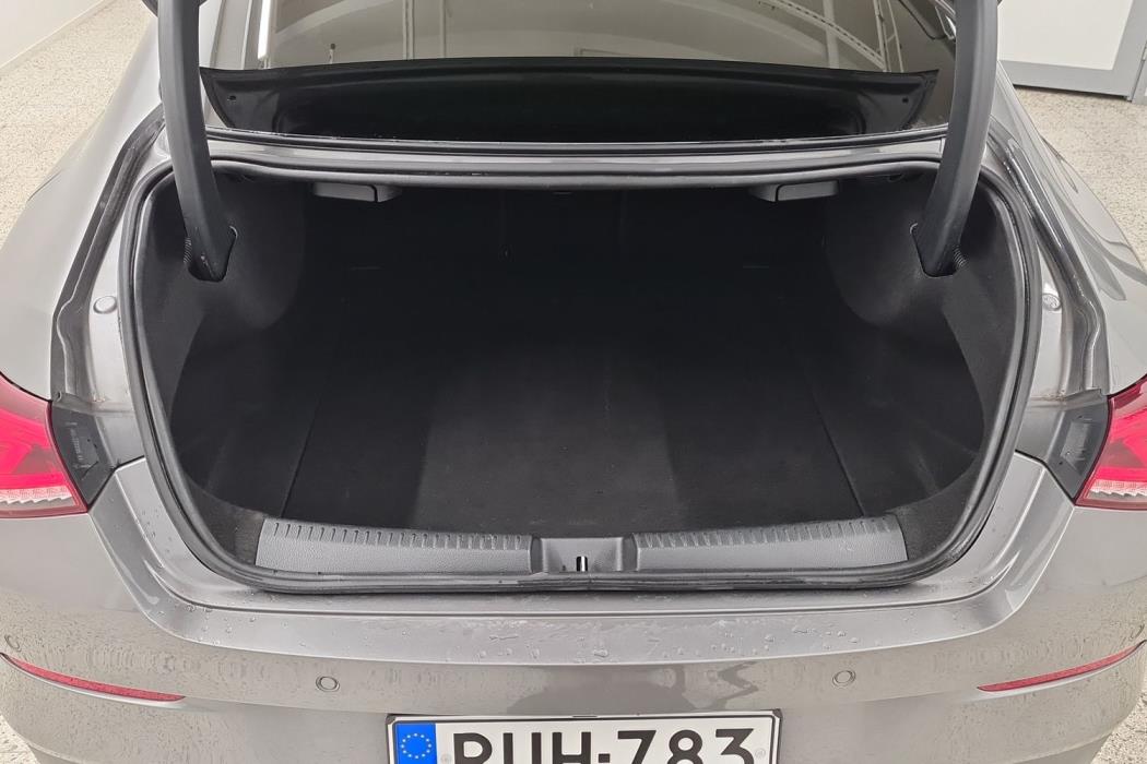 MERCEDES-BENZ CLA 2019