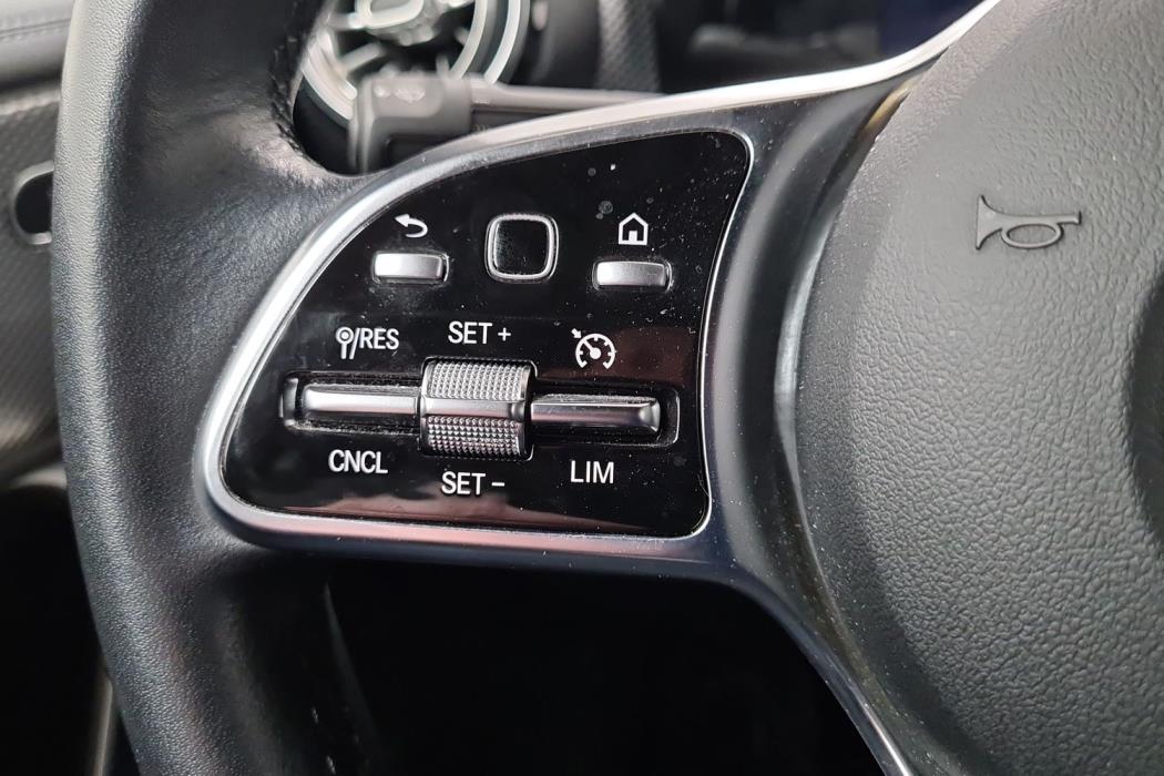 MERCEDES-BENZ CLA 2019