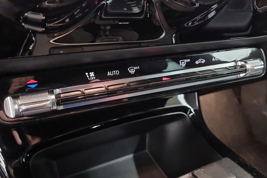 MERCEDES-BENZ CLA 2019