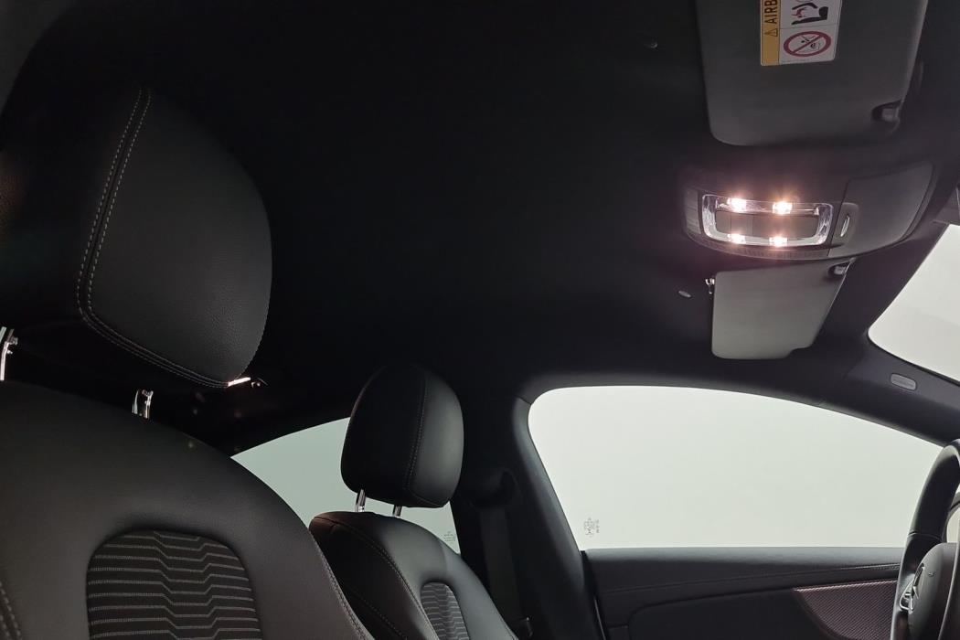 MERCEDES-BENZ CLA 2019