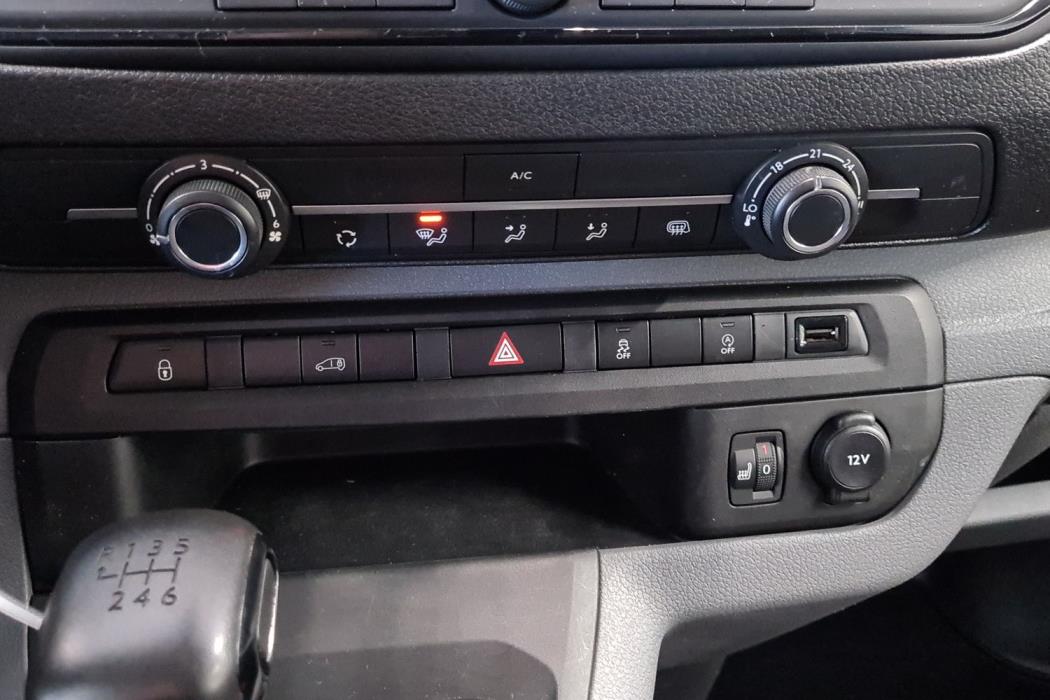 PEUGEOT EXPERT 2021