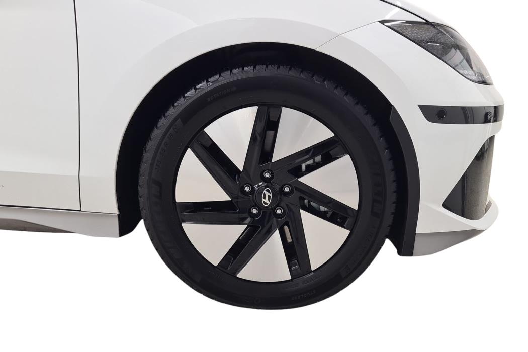 HYUNDAI IONIQ 6 2024