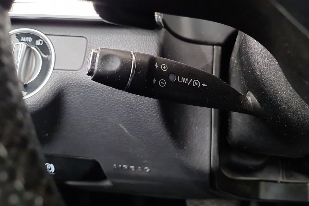 MERCEDES-BENZ E 2016