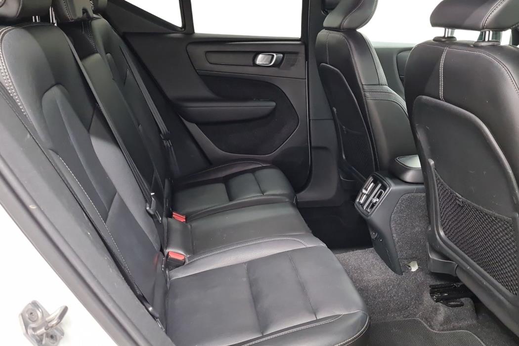 VOLVO XC40 2018