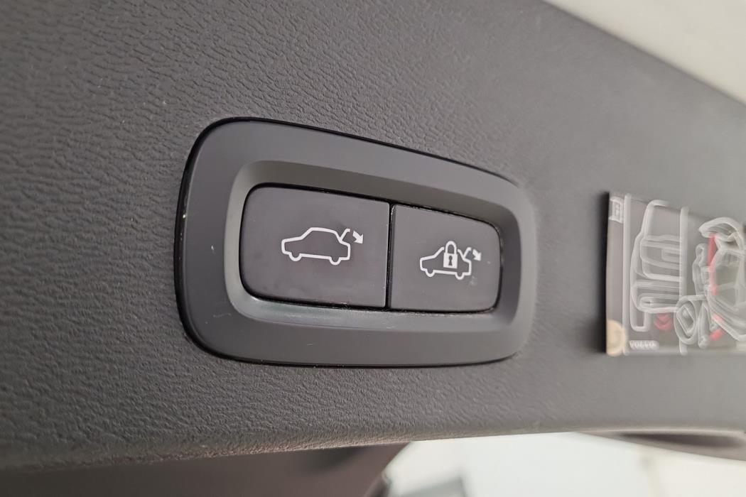 VOLVO XC40 2018