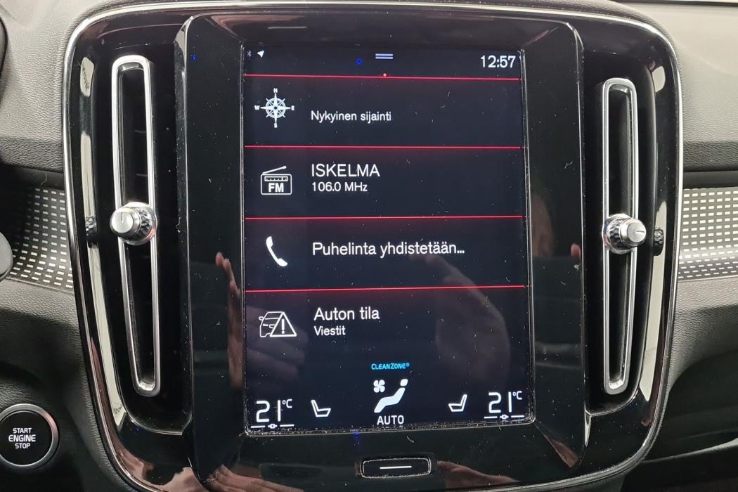 VOLVO XC40 2018