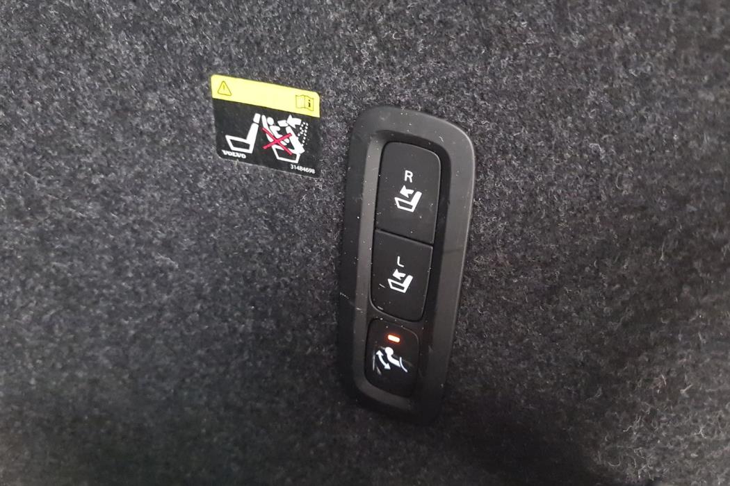VOLVO XC40 2018