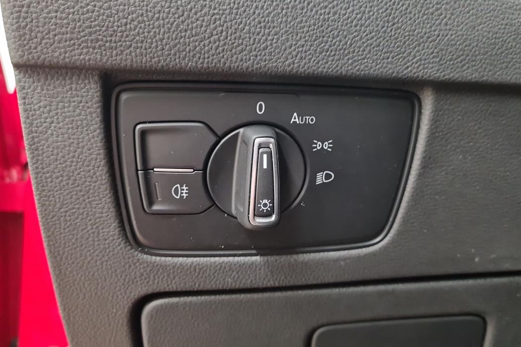 VOLKSWAGEN PASSAT 2020