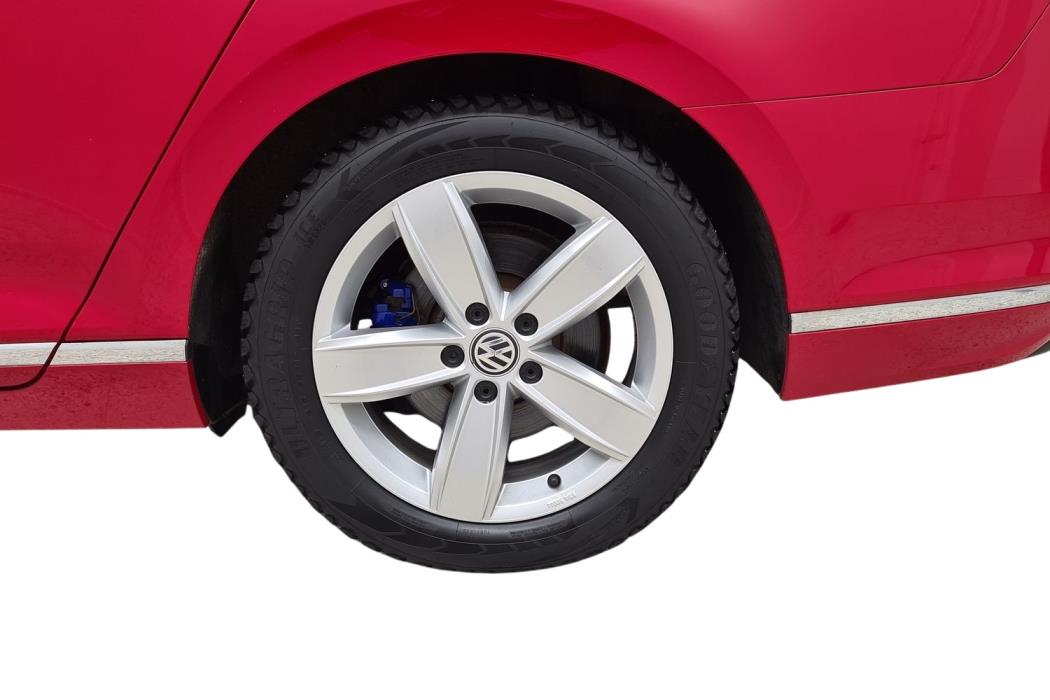 VOLKSWAGEN PASSAT 2020