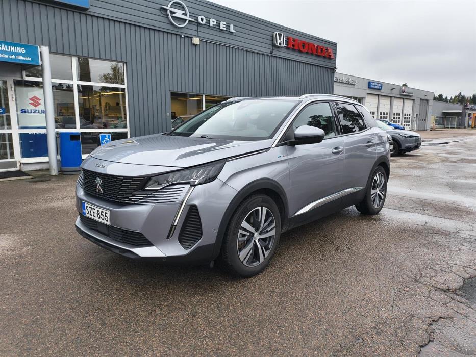PEUGEOT 3008 2021