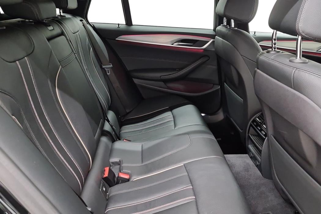 BMW 530 2019