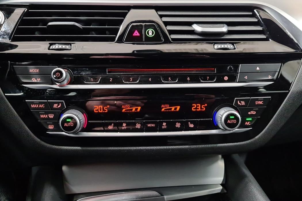 BMW 530 2019
