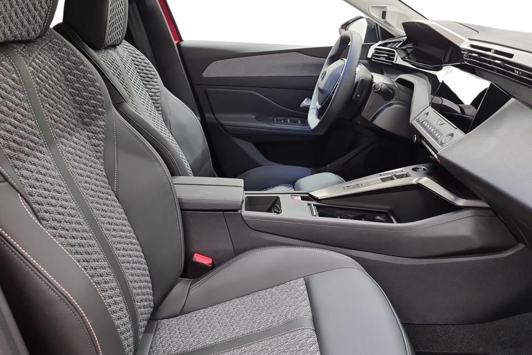 Peugeot 408 2026