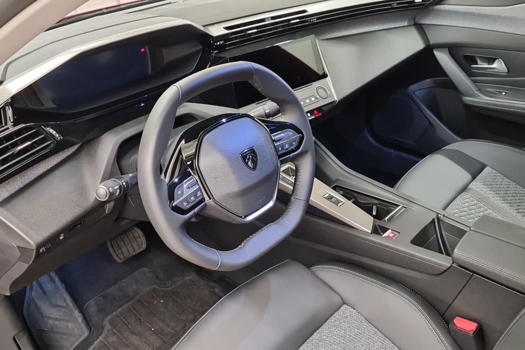 Peugeot 408 2026