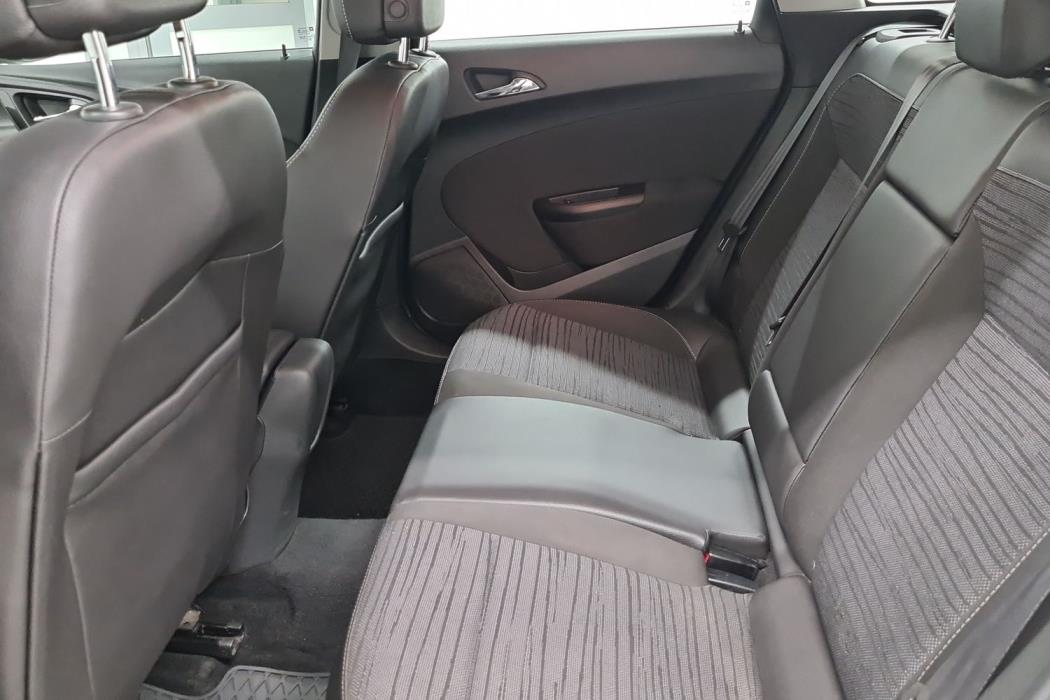 OPEL ASTRA 2015