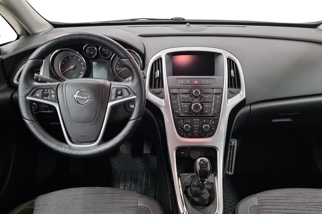OPEL ASTRA 2015