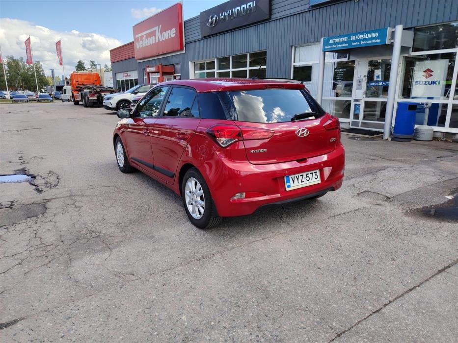 HYUNDAI i20 5d 2016