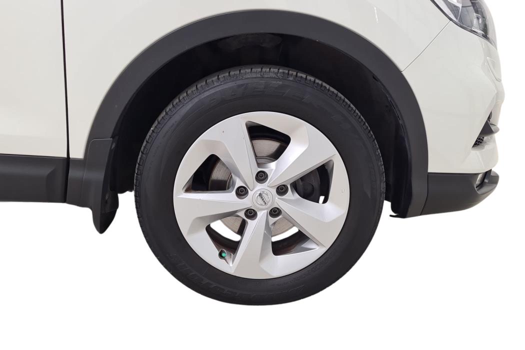 NISSAN QASHQAI 2018
