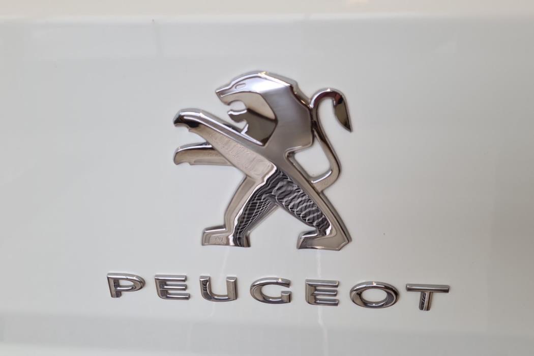 PEUGEOT BOXER 2021