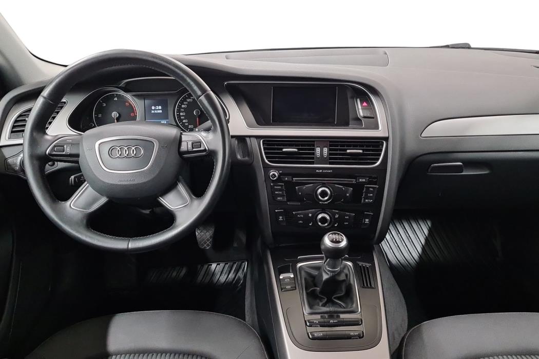 AUDI A4 2014