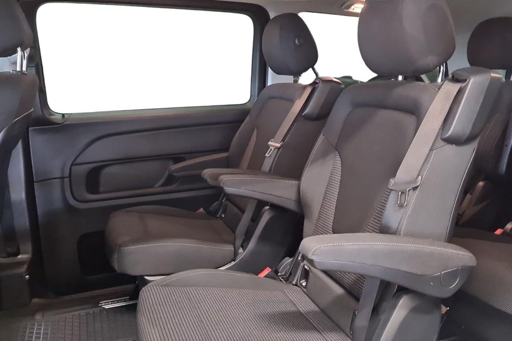 MERCEDES-BENZ V 2016