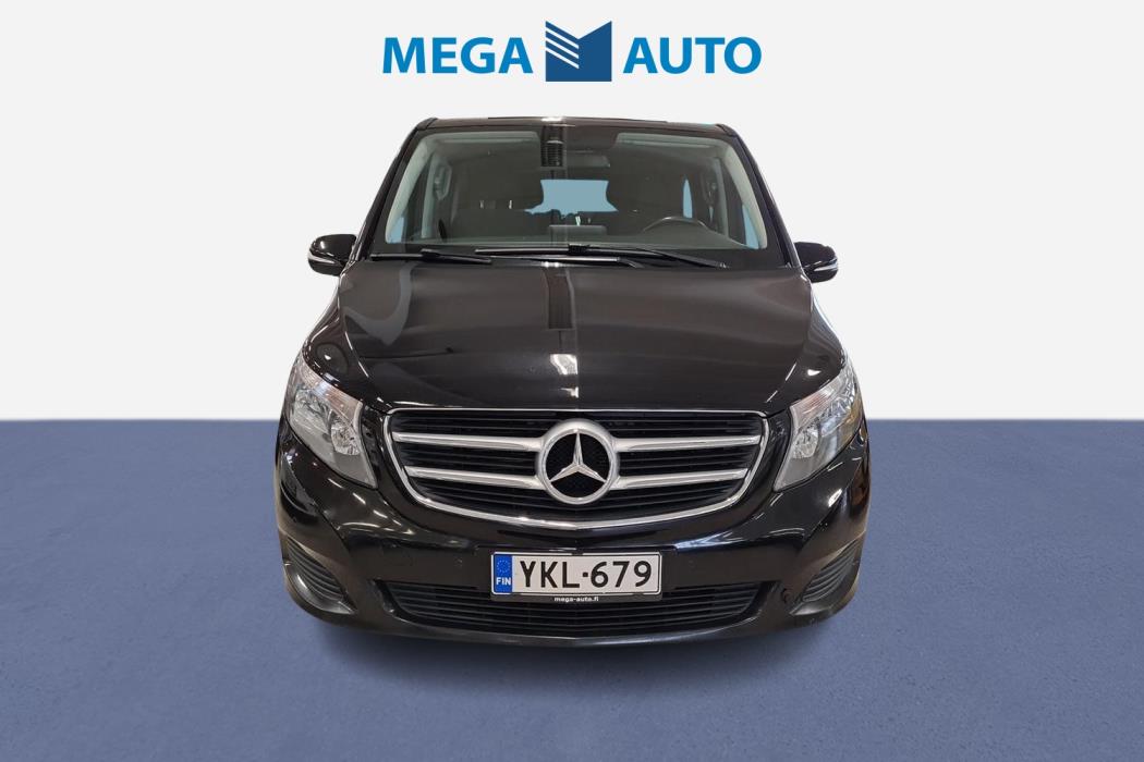 MERCEDES-BENZ V 2016
