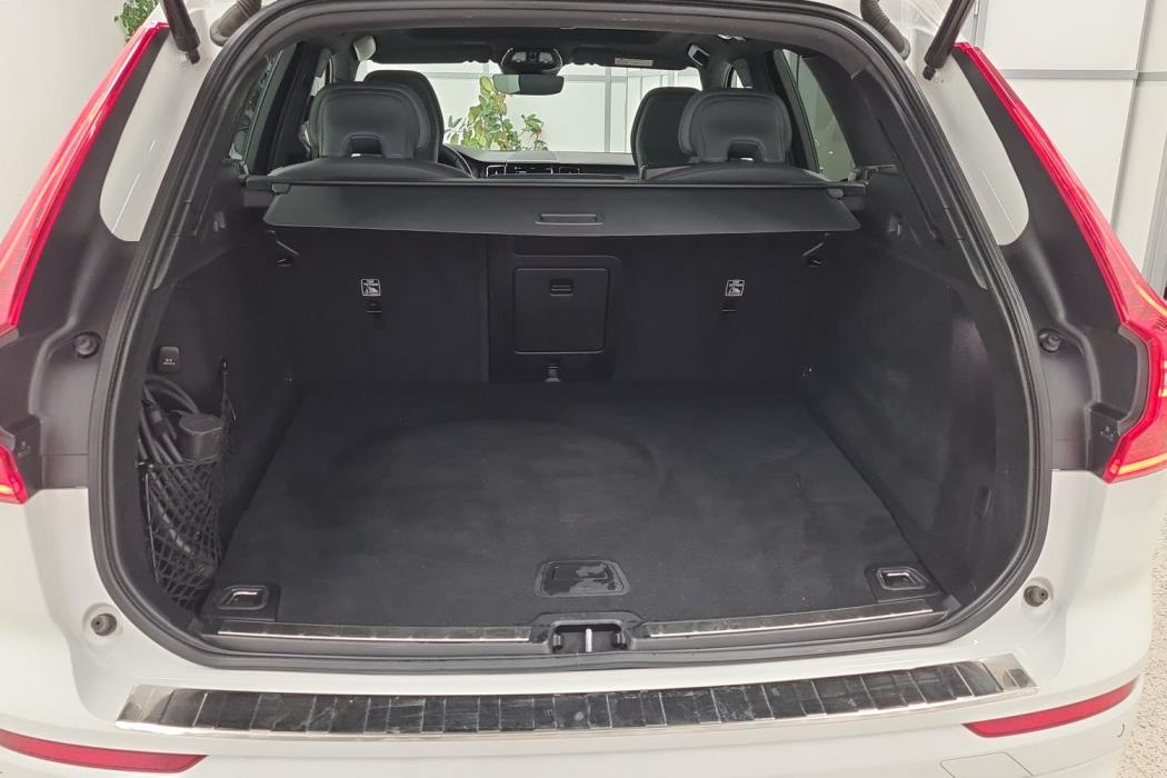 VOLVO XC60 2021