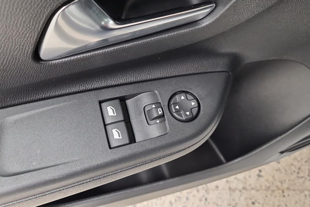OPEL CORSA 2022