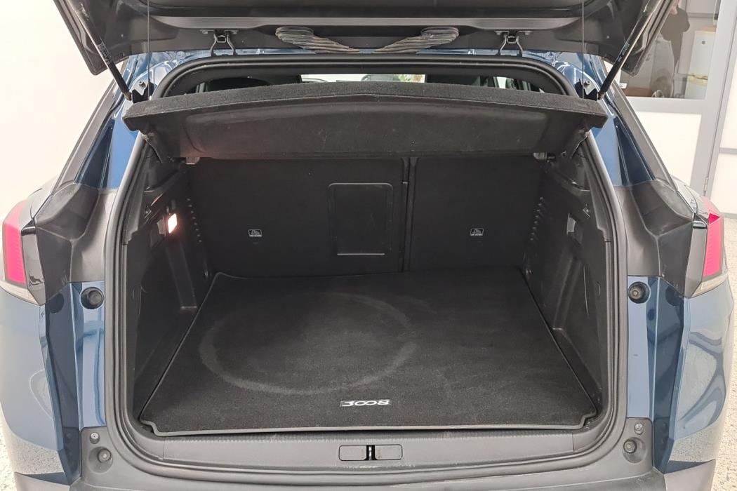 PEUGEOT 3008 2023