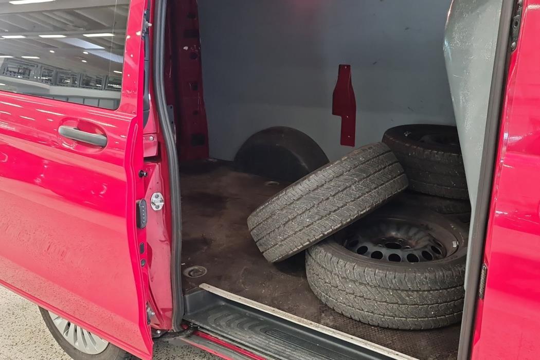 MERCEDES-BENZ VITO 2020