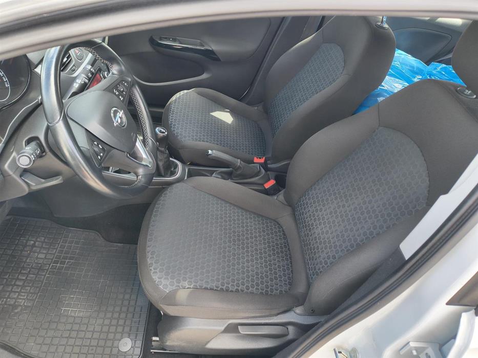 OPEL CORSA 2015
