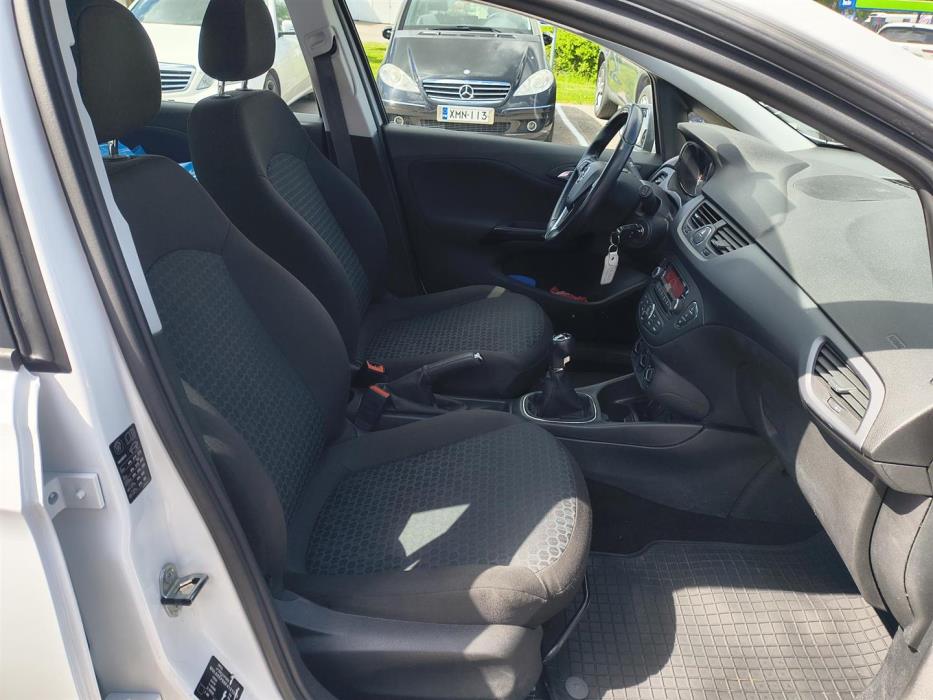 OPEL CORSA 2015