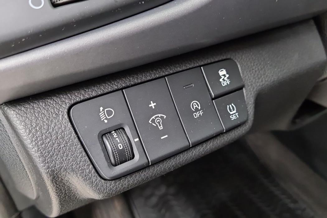 KIA RIO 2021