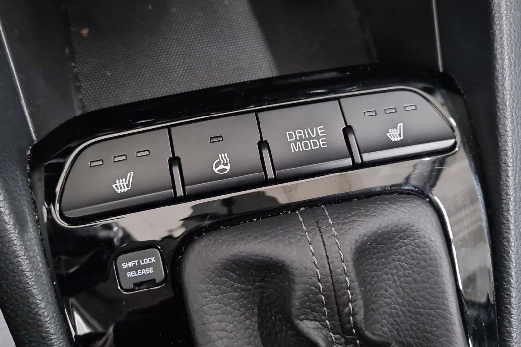 KIA RIO 2021