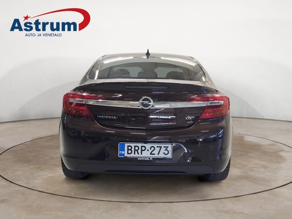 OPEL Insignia 2014