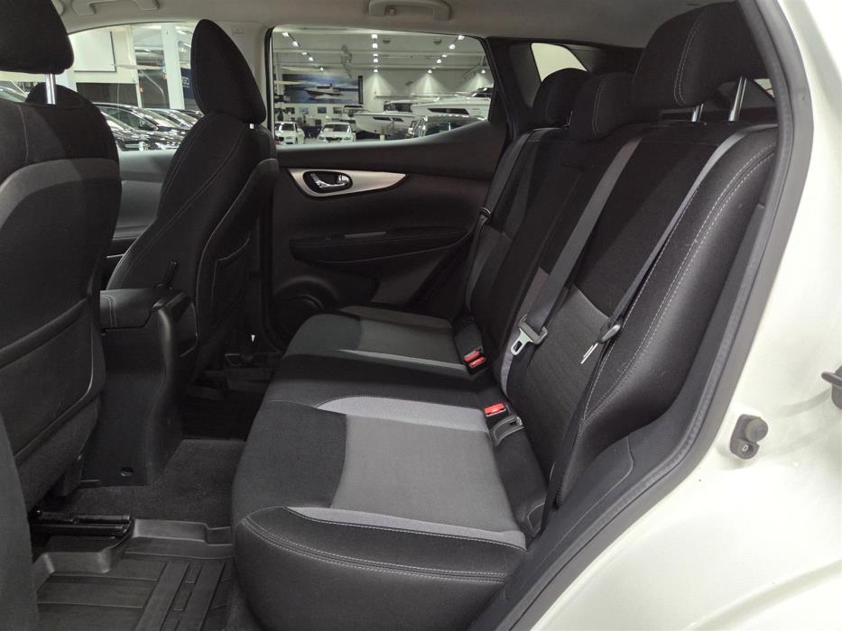NISSAN Qashqai 2019