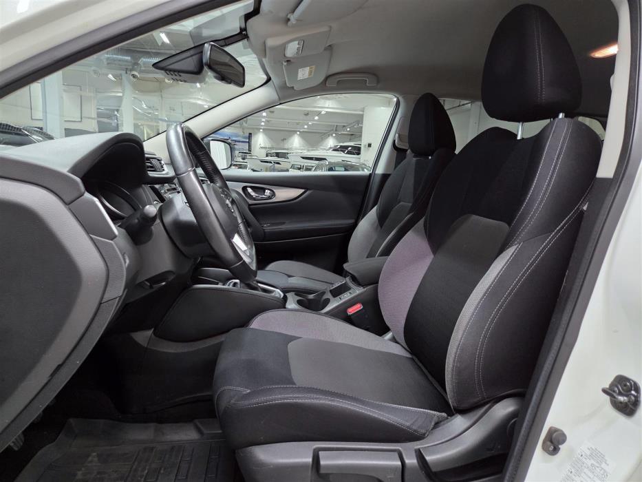 NISSAN Qashqai 2019